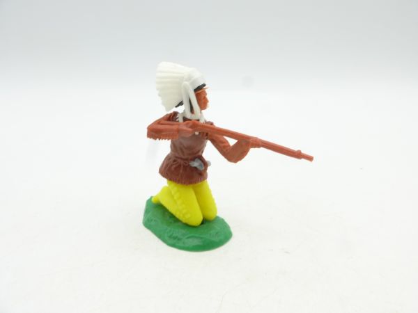 Elastolin 5,4 cm Indian kneeling shooting (+ weapon in belt)