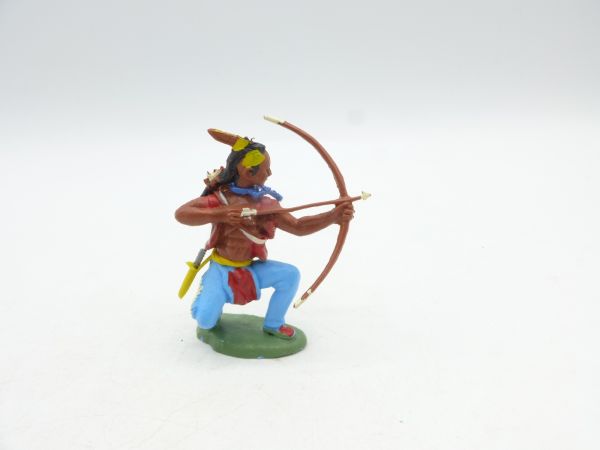 Britains Swoppets Indian kneeling with bow + arrow - brand new