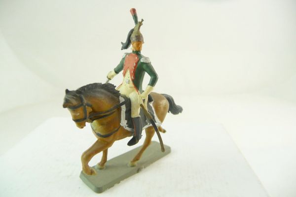 Starlux Waterloo: Soldier on horseback with sabre