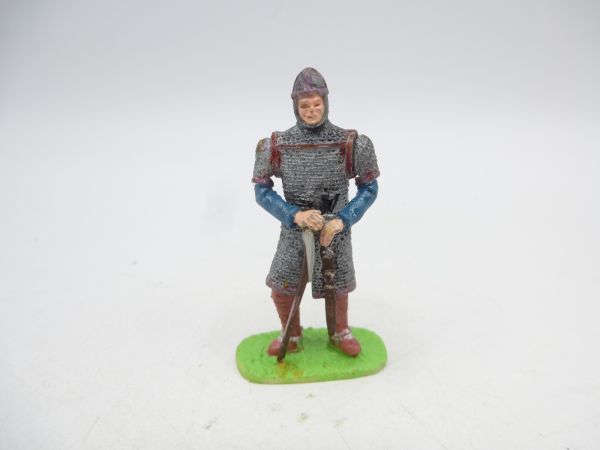 Germania Knight with battle axe - great figure