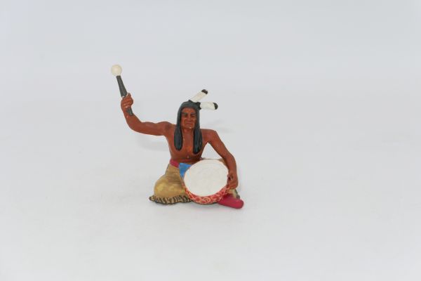 Elastolin 7 cm Indianer sitzend mit Trommel (beige Hose), Nr. 6836