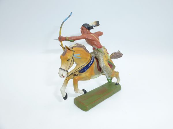 Elastolin Masse Indianer zu Pferd, mit Bogen nach vorne schießend - schöne Figur