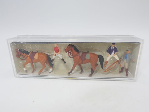 Preiser H0 3 figures (2 riders) "On the horse farm", No. 10502 - orig. packaging