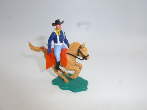 Timpo Toys Northerner 1st version riding, rifle sideways