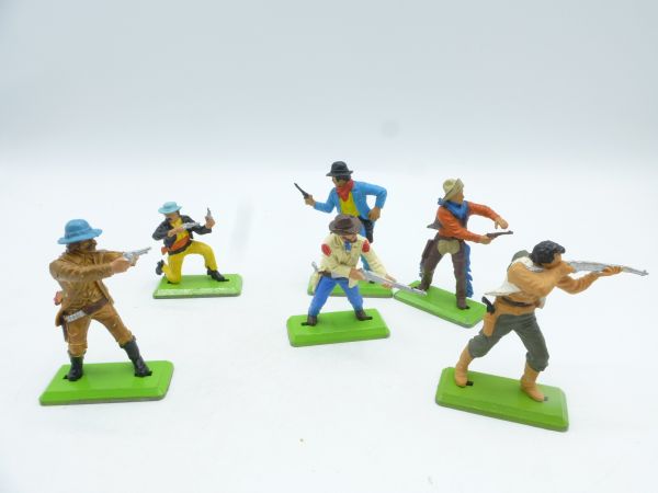 Britains Deetail Cowboys (6 figures) - nice set
