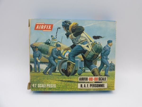 Airfix 1:72 R.A.F. Personnel, No. S47 - orig. packaging, nice old box, all parts on sprue