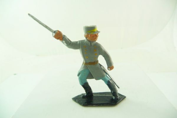 Lone Star Confederate Army soldier / officer attacking with sabre