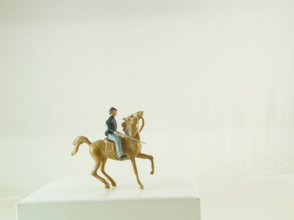 Merten 4 cm Nordstaaten - Soldat zu Pferd mit Säbel an der Seite
