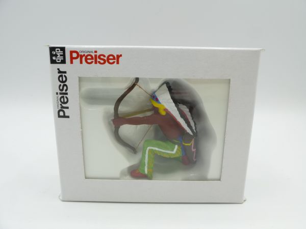 Preiser 7 cm Indian kneeling with bow, No. 6830 - orig. packaging, brand new