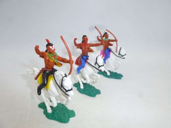 3 Iroquois riding with bow