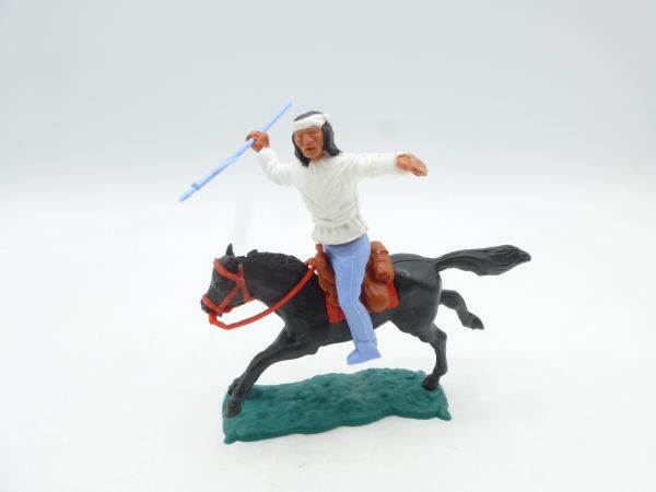 Timpo Toys Apache riding, throwing spear - upper part white instead of beige