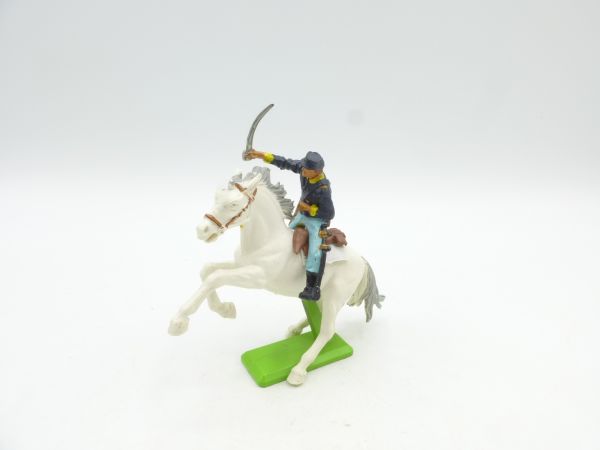 Britains Deetail Union Army Soldier riding storming with sabre - rare horse