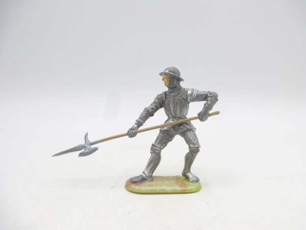 Elastolin 4 cm Knight defending, No. 8936 - on base of nacre