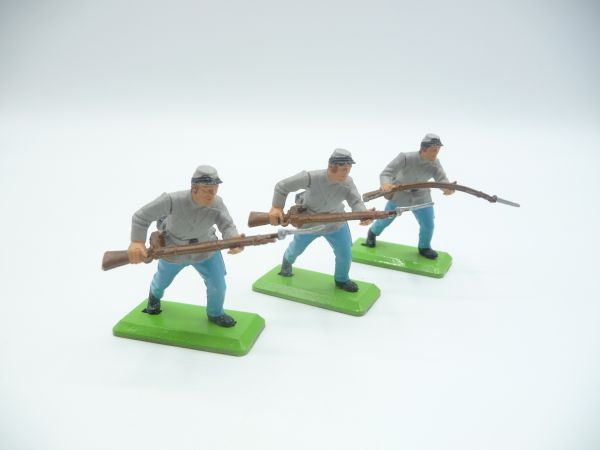 Britains Deetail 3 Confederate Army soldiers with rifle in front, movable arm