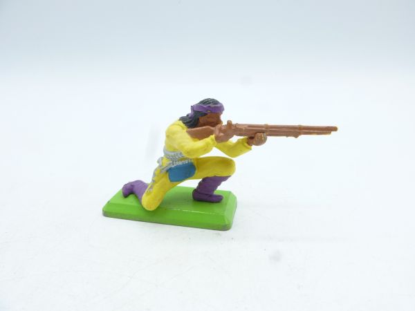 Britains Deetail Apache kneeling with rifle, yellow/purple