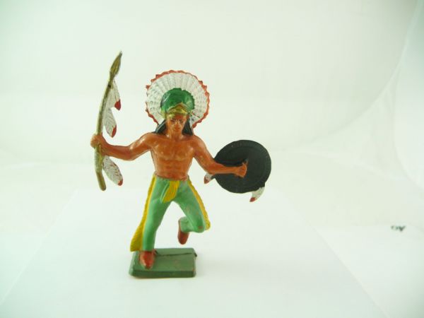 Starlux Indian standing with spear + shield - top condition