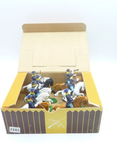 Elastolin 5,4 cm Bulk box with 8 brand new Union Army riders - box very good condition