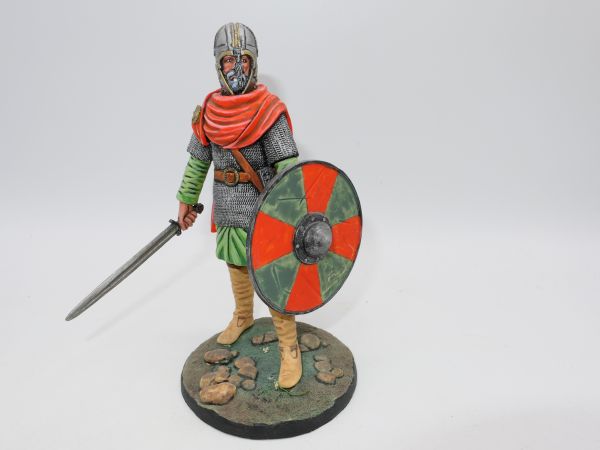 Norman with sword + shield (resin figure), total height approx. 15 cm