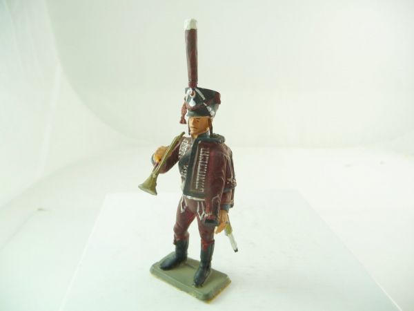Starlux Waterloo Empire soldier with fanfare, No. 8070