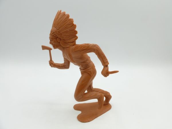 Chief dancing with tomahawk + knife, similar to Marx (14 cm size)