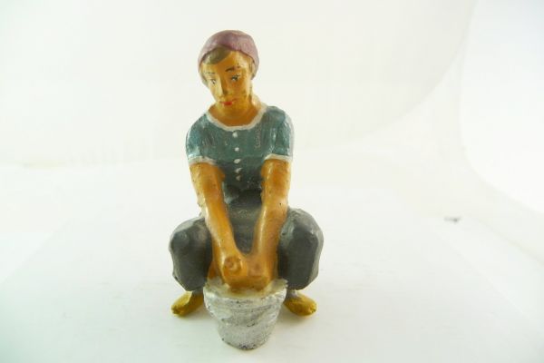 Lineol (compound) Maid milking, approx. 6 cm - very good condition, see photos