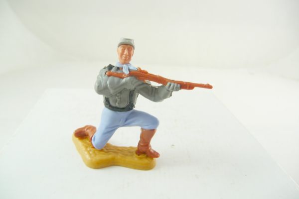 Timpo Toys Confederate Army soldier kneeling, firing with rifle, black braces