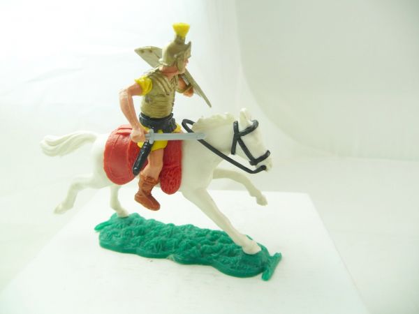 Timpo Toys Römer zu Pferd, gelb mit Kurzschwert unten haltend