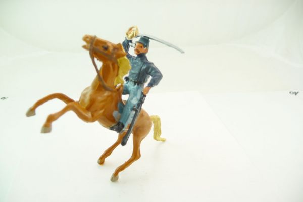 Merten 4 cm Union Army soldier with sabre over head, on rearing horse