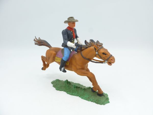 Elastolin 7 cm US Cavalryman on horseback with pistol, No. 7030