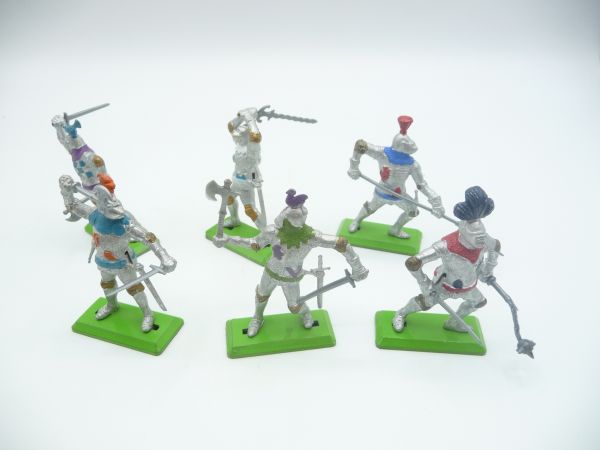 Britains Deetail Set of 6 standing knights 2nd version - very good condition